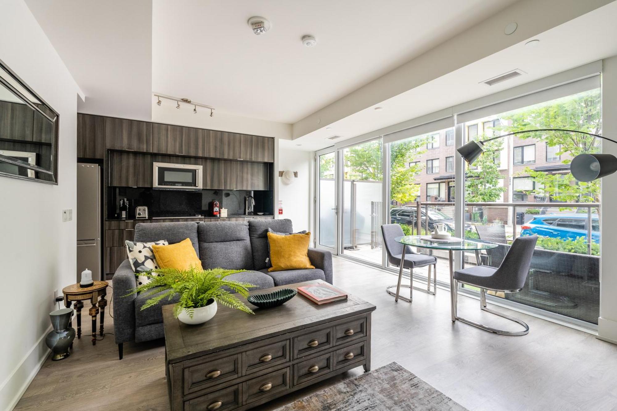 Spacious Corner Apartment Downtown Toronto Exterior foto