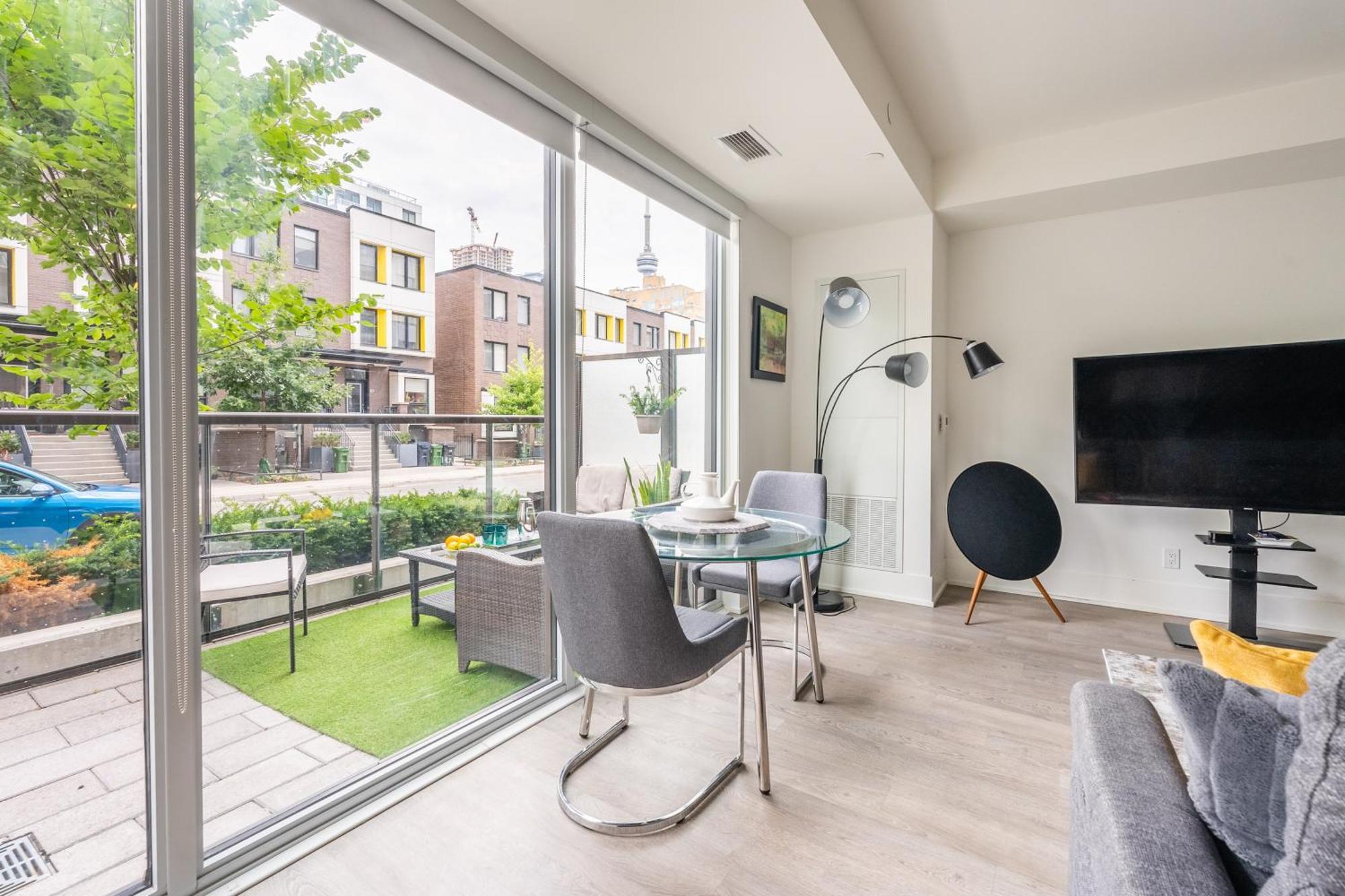 Spacious Corner Apartment Downtown Toronto Exterior foto