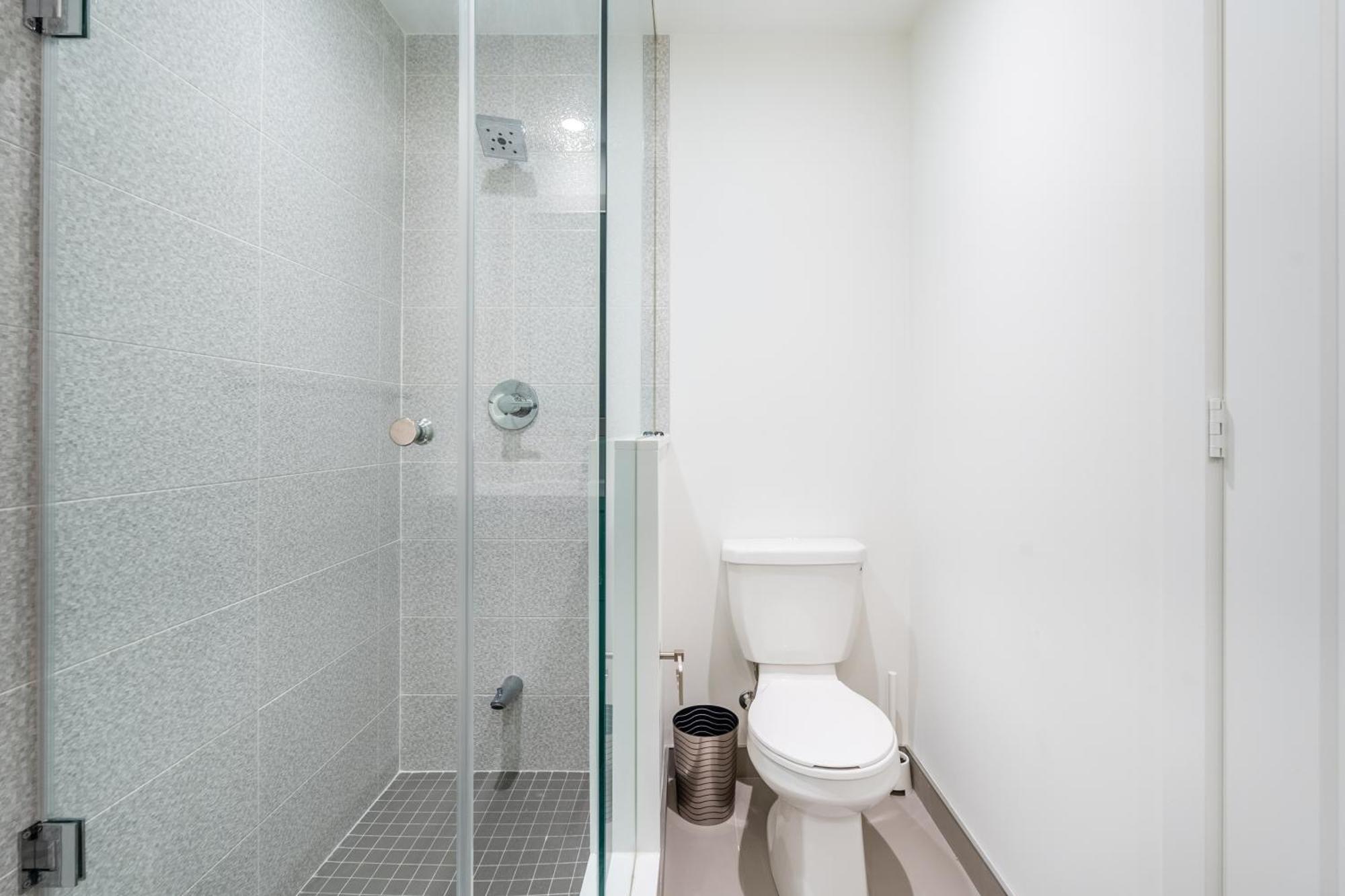 Spacious Corner Apartment Downtown Toronto Exterior foto